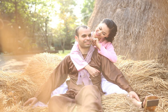 Ngắm ảnh cưới cực chất của 'cô gái xấu xí' Xuân Thùy và chồng Tây ảnh 6