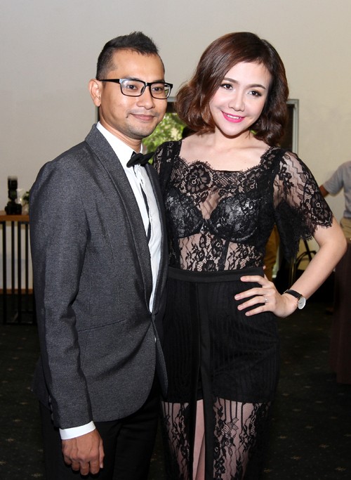 Ái Châu 'rủ' Hoa hậu Thùy Lâm buông lơi vòng một hút mọi ánh mắt ảnh 6