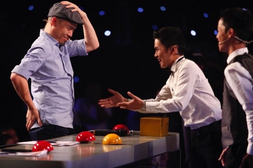 Thí sinh Vietnam’s Got Talent lấy búa đập đồng hồ của Trấn Thành ảnh 3