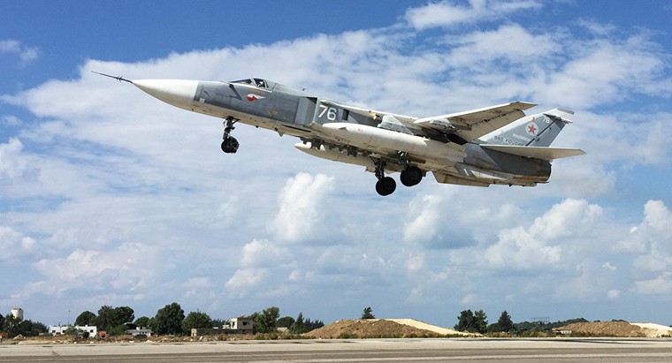 Nhóm chiến đấu cơ Nga đầu tiên cất cánh rời khỏi Syria ảnh 1