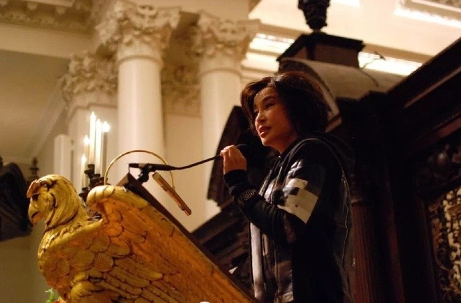 Diễn viên Lưu Hiểu Khánh khoe ảnh thân mật bên Tổng thống Obama ảnh 5