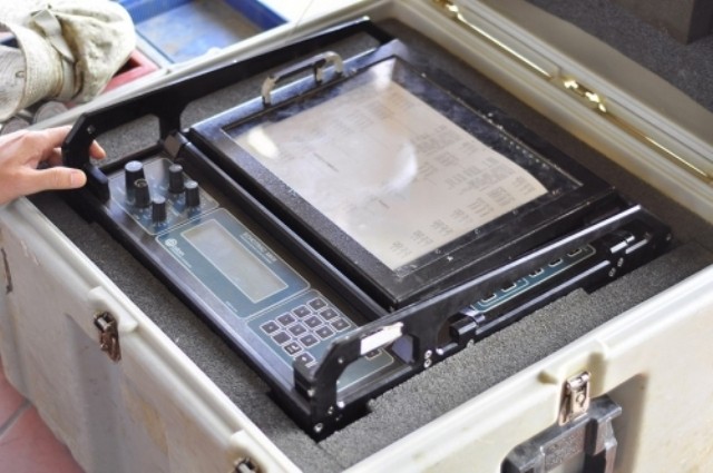 Vụ sập cầu Ghềnh: Cận cảnh máy 3D 2 tỷ quét lòng sông Đồng Nai ảnh 1