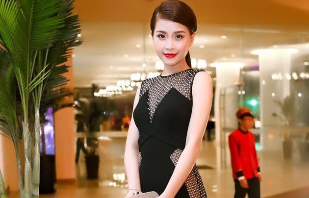 Á hậu Diễm Trang cảm xúc lẫn lộn trước tin mang bầu 3 tháng ảnh 1