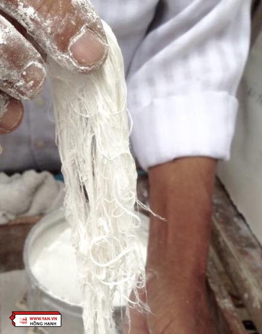 Ông già kẹo chỉ, người giữ giùm trẻ con những dư vị ngọt ngào ảnh 1