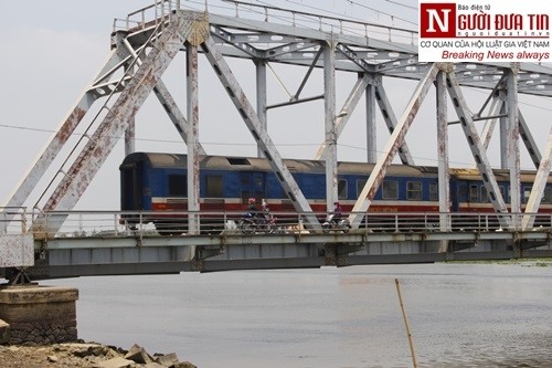 Sau sự cố cầu Ghềnh, người dân bất an với cầu Bình Lợi xuống cấp ảnh 1