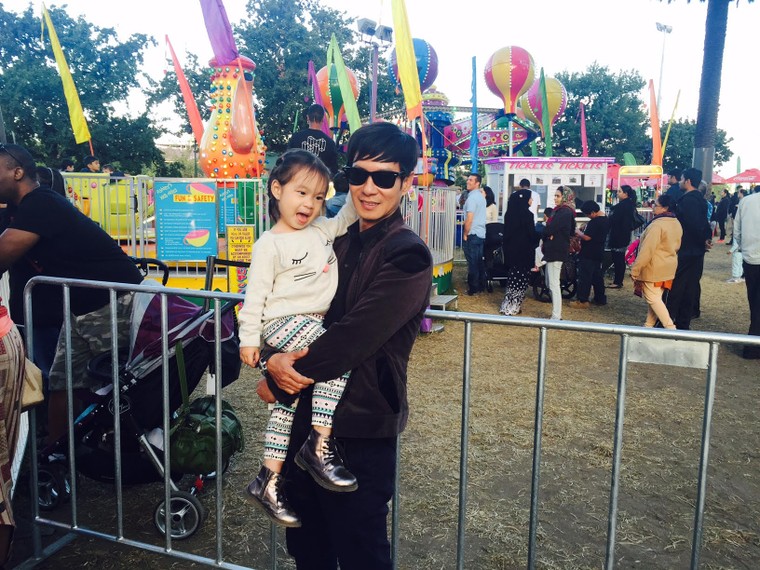 Lý Hải - Minh Hà cùng các con du lịch khám phá xứ sở chuột túi ảnh 9