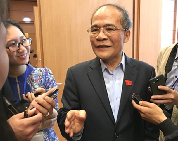 Hôm nay, trình miễn nhiệm Chủ tịch Quốc hội Nguyễn Sinh Hùng ảnh 1