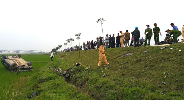 Ô tô lao xuống vực sâu, 3 người tử vong ảnh 3