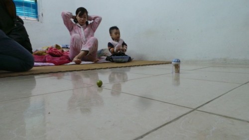 Cận cảnh nhà nứt dọa sập uy hiếp người dân ở khu đắt đỏ Hà Nội ảnh 10