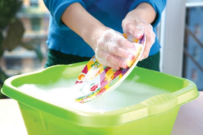 Mẹo rửa bát sạch, an toàn và không ảnh hưởng tới sức khỏe ảnh 1