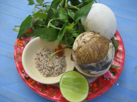 Tuyệt chiêu 'giải hạn' của người Việt ảnh 3