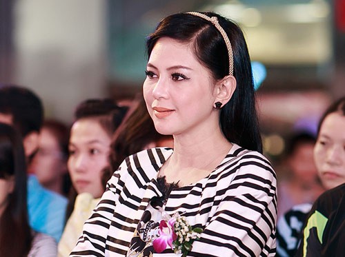 Những bà mẹ chồng xinh đẹp, quyền lực bậc nhất của mỹ nhân Việt ảnh 5