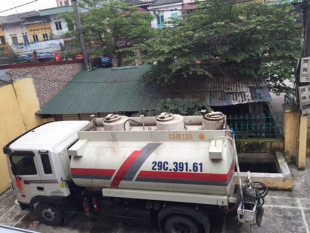 Xăng máy bay trộn xăng xe máy: Quả 'bom xăng' nguy hiểm! ảnh 1