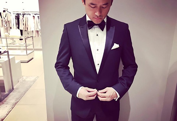 Siêu mẫu Ngọc Thúy tung ảnh cưới nội y nóng bỏng lên xe hoa lần 2 ảnh 4