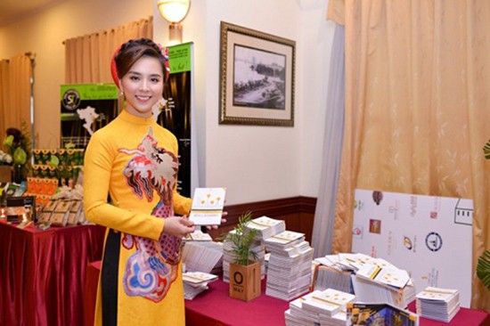 Á hậu Thiên Lý là Đại sứ truyền thông cho du lịch TP HCM ảnh 1