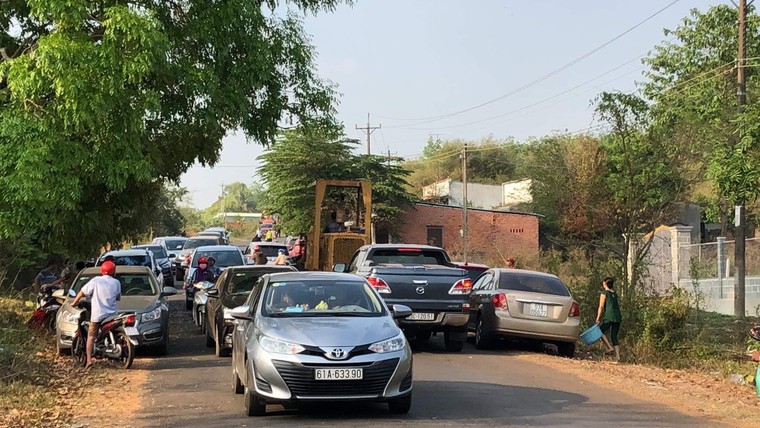 Đề xuất tăng thuế cao đối với người sở hữu nhiều bất động sản để kiểm soát sốt đất ảnh 1