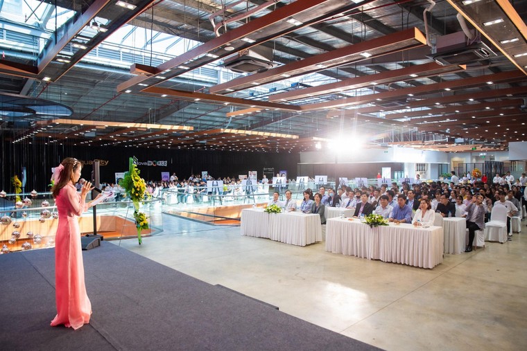 Campus Tour tại Nova College: Giải toả ‘cơn khát’ thông tin mùa tuyển sinh ảnh 1