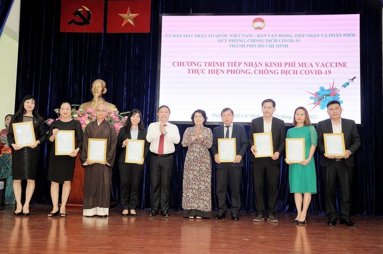 Tập đoàn Novaland đẩy mạnh hỗ trợ, chung tay đẩy lùi dịch COVID-19 ảnh 2