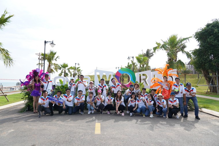 Đến năm 2025, Tập đoàn Novaland thu hút hàng ngàn nhân sự ảnh 2