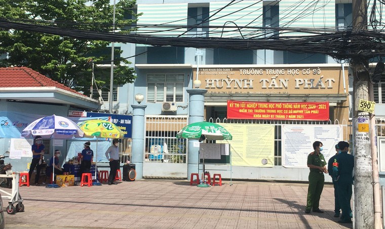 Từ 18 giờ ngày 8/7, Quận 7 phong toả nhiều phường theo Chỉ thị 16 ảnh 2