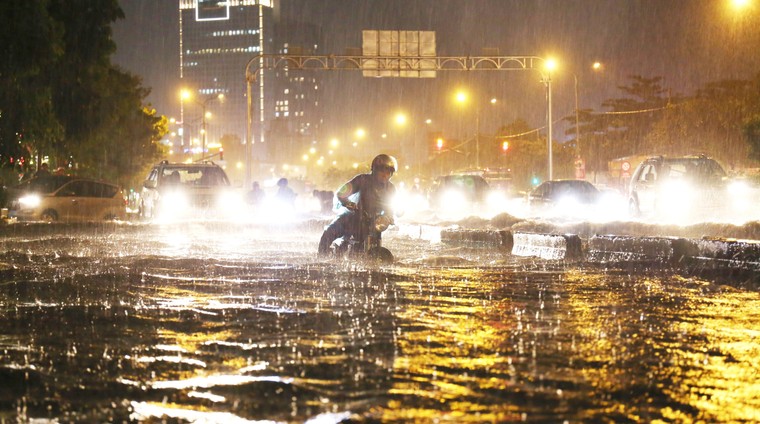 Những dự án chống ngập “hoá vàng” ngân sách – Bài 4: Siêu máy bơm “chắp vá” đường Nguyễn Hữu Cảnh ảnh 5