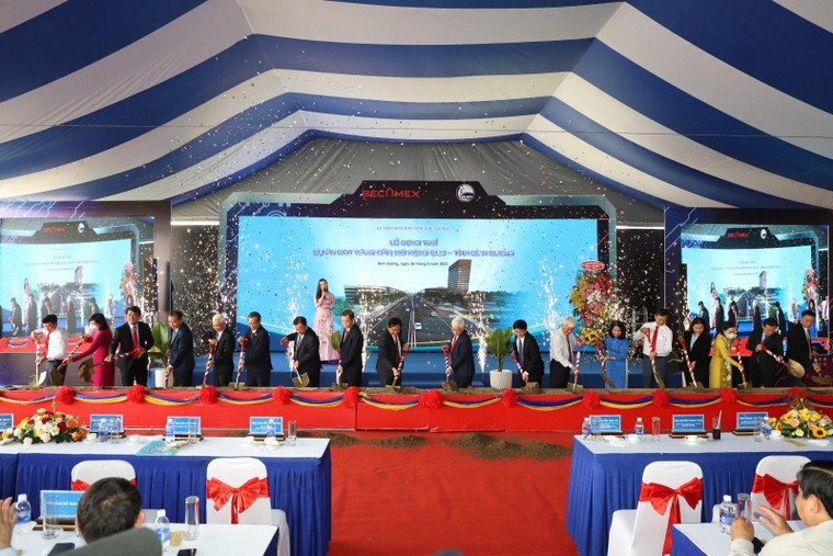 Thị trường BĐS Bình Dương trở thành tâm điểm của giới đầu tư ảnh 1