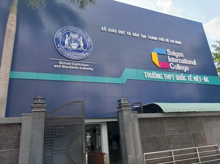 Ai cấp bằng tốt nghiệp THPT cho học sinh trường Việt Úc? - Bài 2: Giấy “công nhận” là gì?! ảnh 1