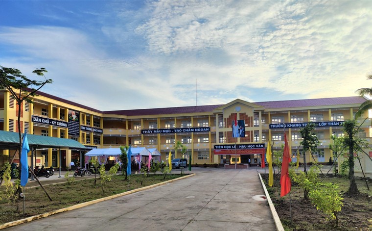 Nutifood hỗ trợ 14 tỷ đồng xây dựng trường tiểu học mới ở Bến Tre ảnh 1