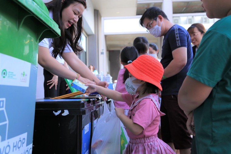 Gieo ý thức sống xanh từ chương trình "Trung thu yêu thương – Bảo vệ môi trường” ảnh 2