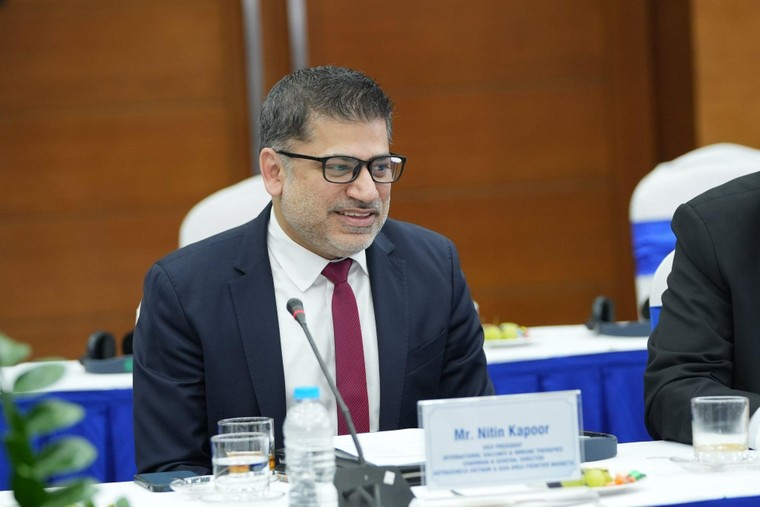 Bệnh viện Tâm Anh ký kết hợp tác thử nghiệm lâm sàng thuốc và vắc xin với AstraZeneca ảnh 5