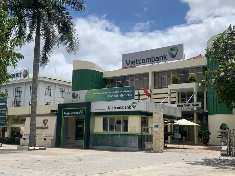 UBND tỉnh có quyết định thu hồi, khách sạn Bcons Bình Dương vẫn tồn tại trên đất công? ảnh 2