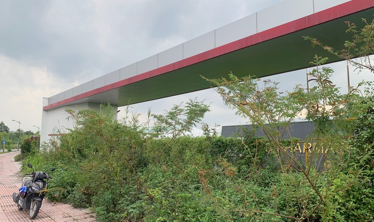 Phía sau Khu Công nghệ cao TP.HCM ảnh 2