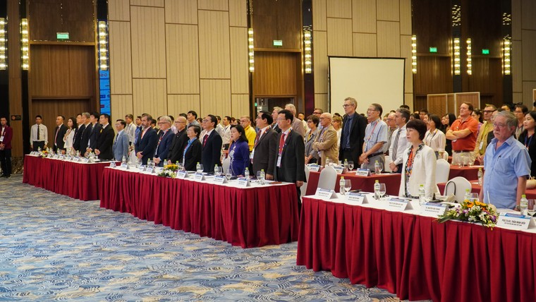 Gia tăng vi khuẩn kháng thuốc sau đại dịch Covid-19 ảnh 1