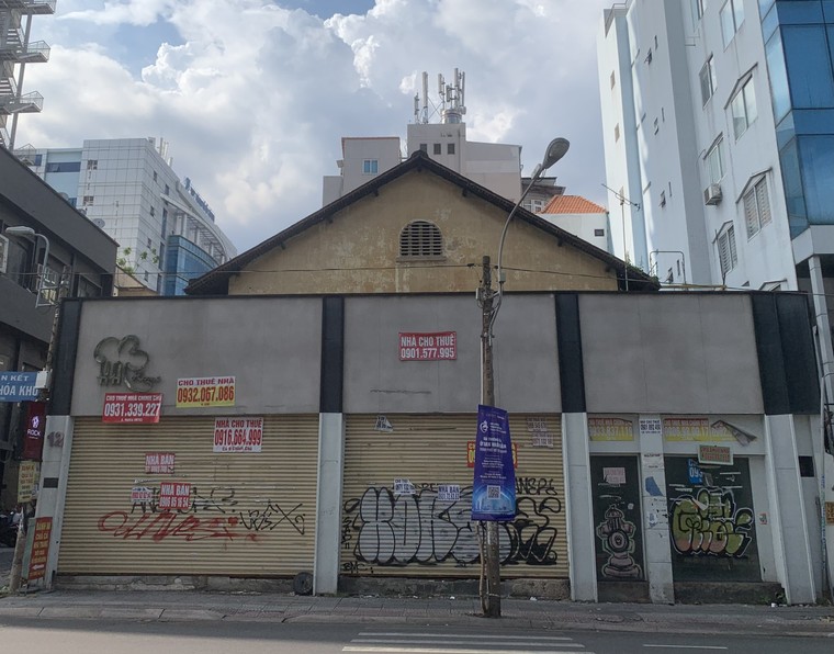 Mặt bằng trung tâm TP.HCM ế ẩm, vắng bóng khách thuê ảnh 2