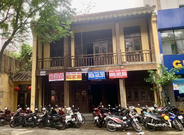 Suy thoái kinh tế ở TP.HCM – Bài 2: Những hàng quán vắng khách ảnh 2