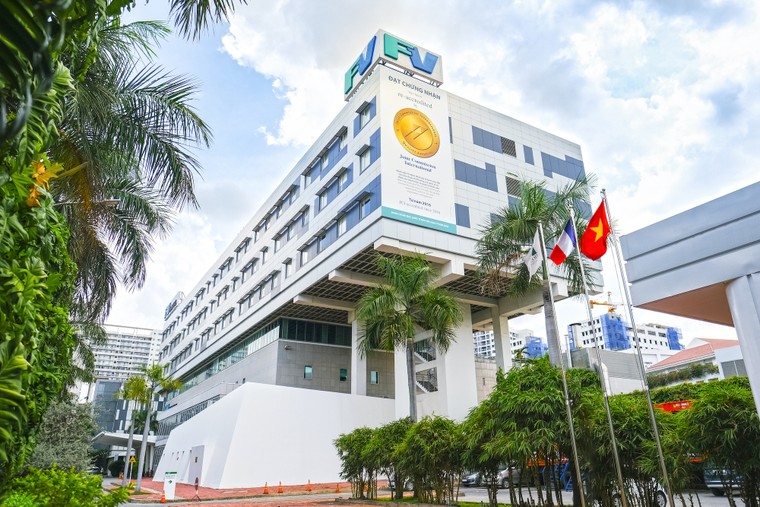 Hoàn tất thương vụ 381 triệu USD, Bệnh viện FV về tay “ông lớn” Singapore ảnh 2