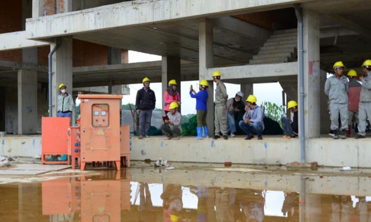 Toàn cảnh vụ sân Golf Đồi Cù – Bài 1: Ai là chủ nhân của công trình sai phạm? ảnh 1