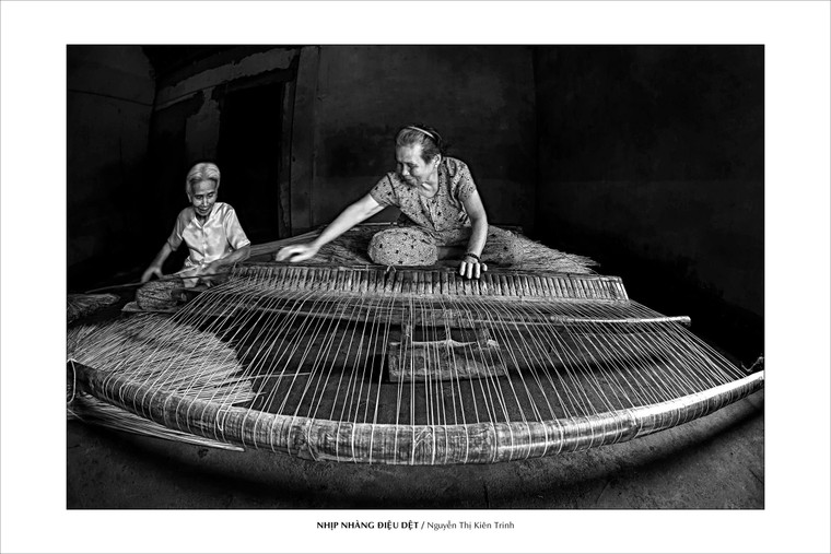 CLB Nhiếp ảnh nữ Hải Âu triển lãm “Nghề thủ công truyền thống” ảnh 3