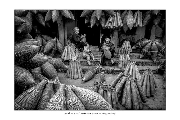 CLB Nhiếp ảnh nữ Hải Âu triển lãm “Nghề thủ công truyền thống” ảnh 11