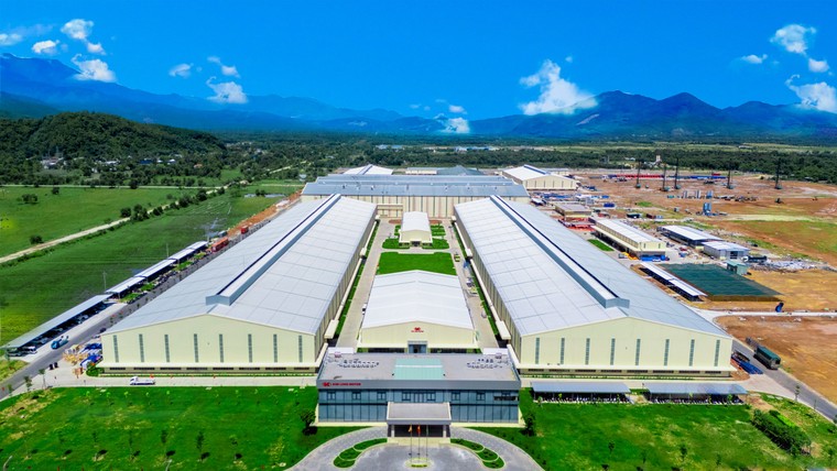 TP.HCM: KIM LONG MOTOR khai trương showroom đầu tiên, bắt đầu kế hoạch vươn mình ảnh 3