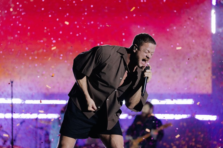 Ban nhạc đình đám Imagine Dragons cùng dàn sao Việt khuấy đảo Đại nhạc hội 8WONDER Winter 2024 ảnh 3