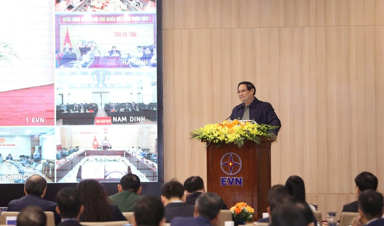 Thủ tướng dự Hội nghị Tổng kết công tác đầu tư xây dựng Dự án đường dây 500kV ảnh 1