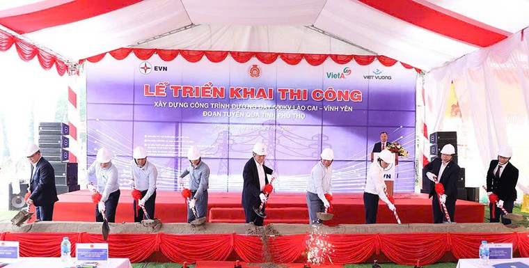 Triển khai thi công đường dây 500kV Lào Cai - Vĩnh Yên đoạn tuyến qua tỉnh Phú Thọ ảnh 1