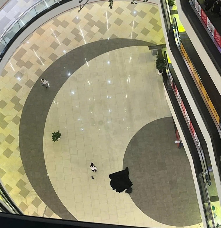 TP.HCM: Cháy lớn trong chợ Thanh Đa, nhiều ki ốt bị thiêu rụi ảnh 4