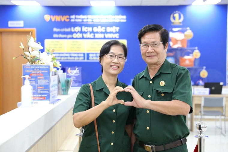 VNVC tiêm miễn phí vắc xin cúm cho cựu binh, thương bệnh binh, người có công với cách mạng ảnh 3