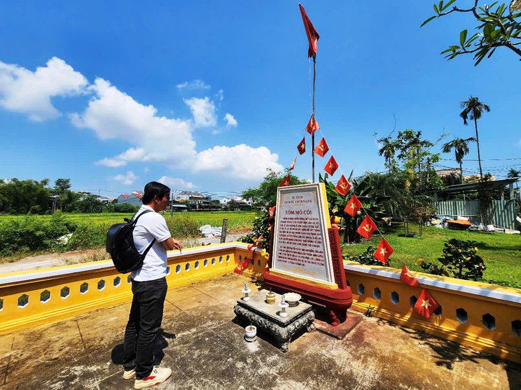 Xóm Mồ Côi - Cái nôi cách mạng phố Hội ảnh 2