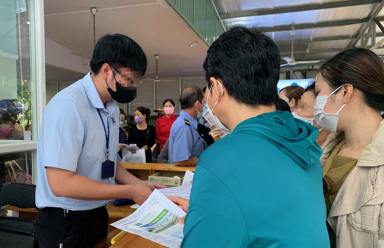 Nhọc nhằn khám bệnh ảnh 2