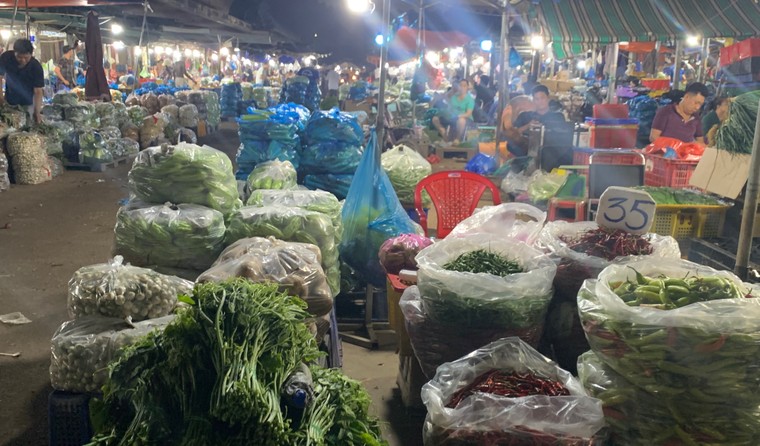 Chợ đầu mối thở dài...! ảnh 6