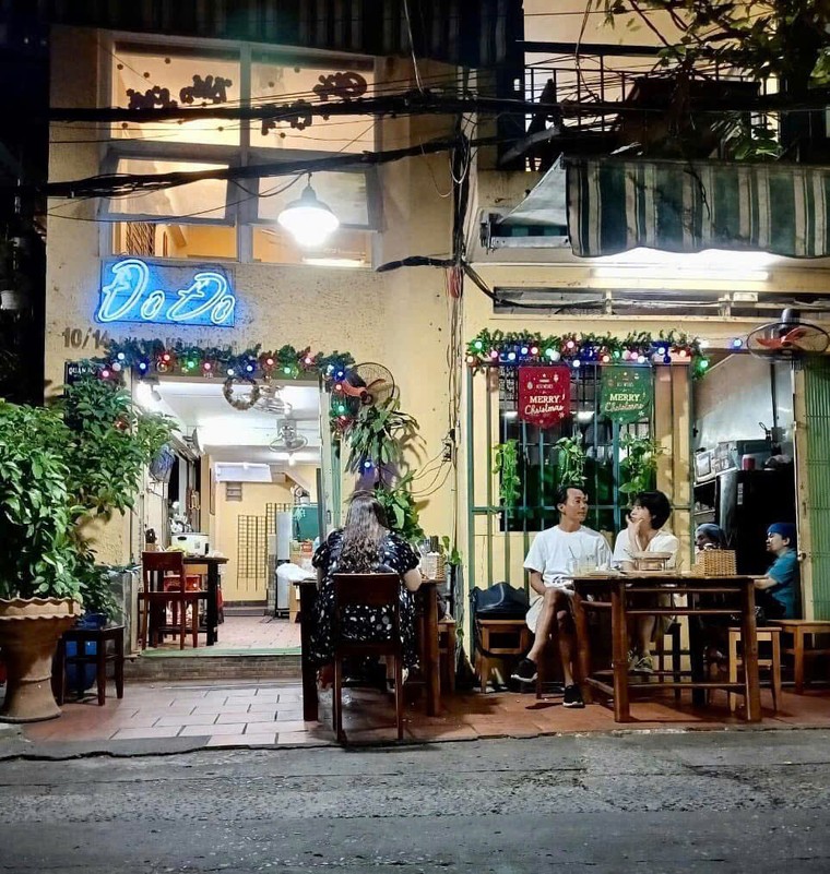 Sau tiệm sách Kính Vạn Hoa, nhà văn Nguyễn Nhật Ánh đóng cửa quán Đo Đo ảnh 1