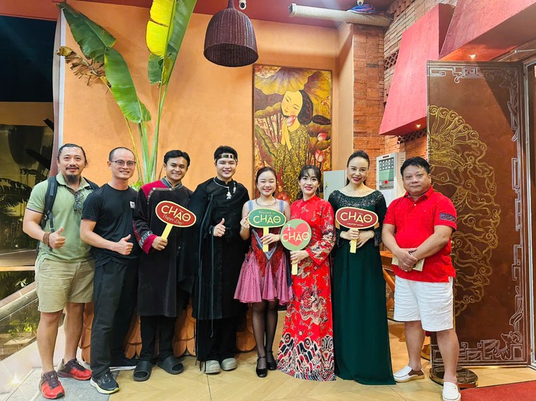 Đem nghệ thuật làm cầu nối văn hóa Việt và thế giới ảnh 1